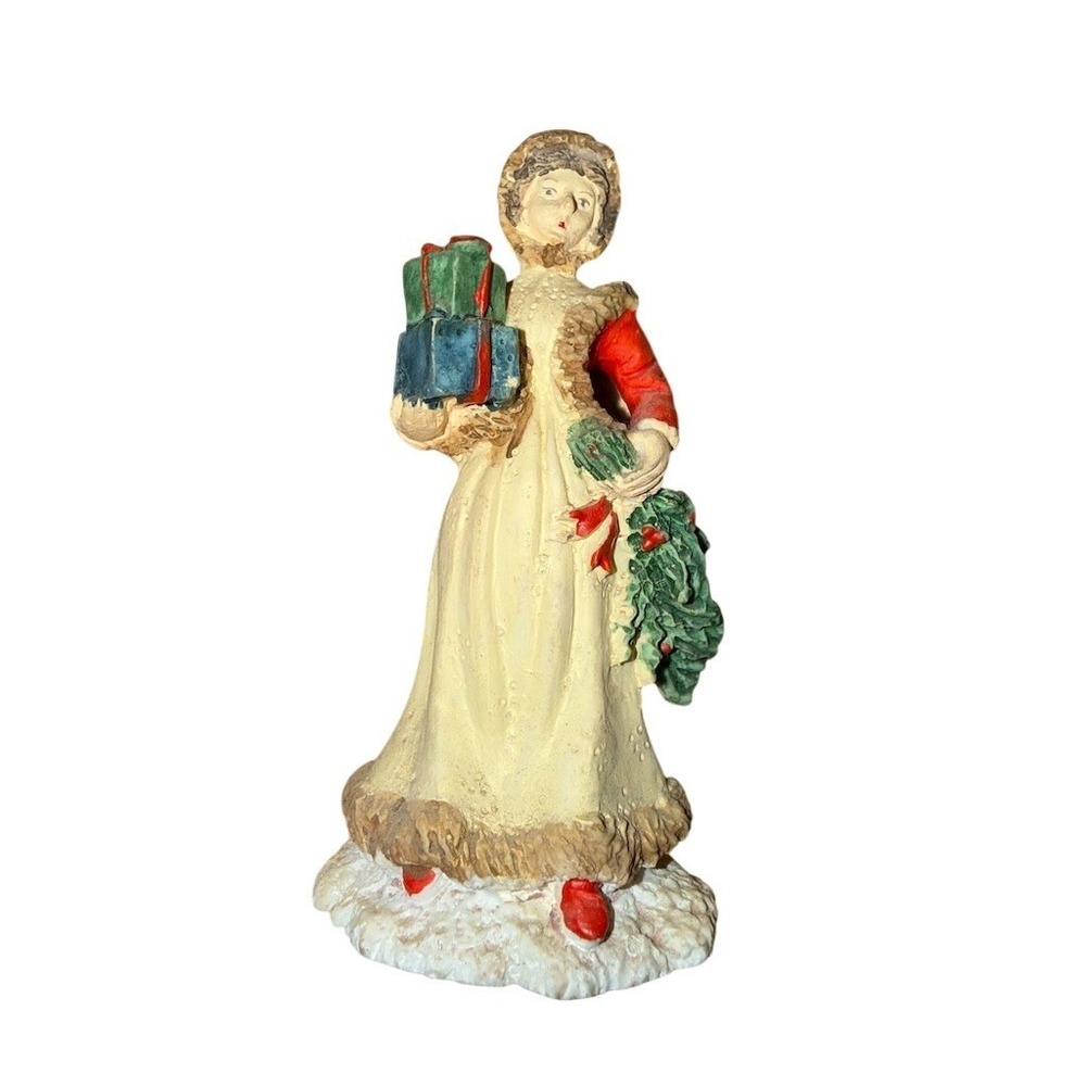 Kurt‎ S. Adler Christmas Village Victorian Lady Figurine Gifts Wreath 3.5in